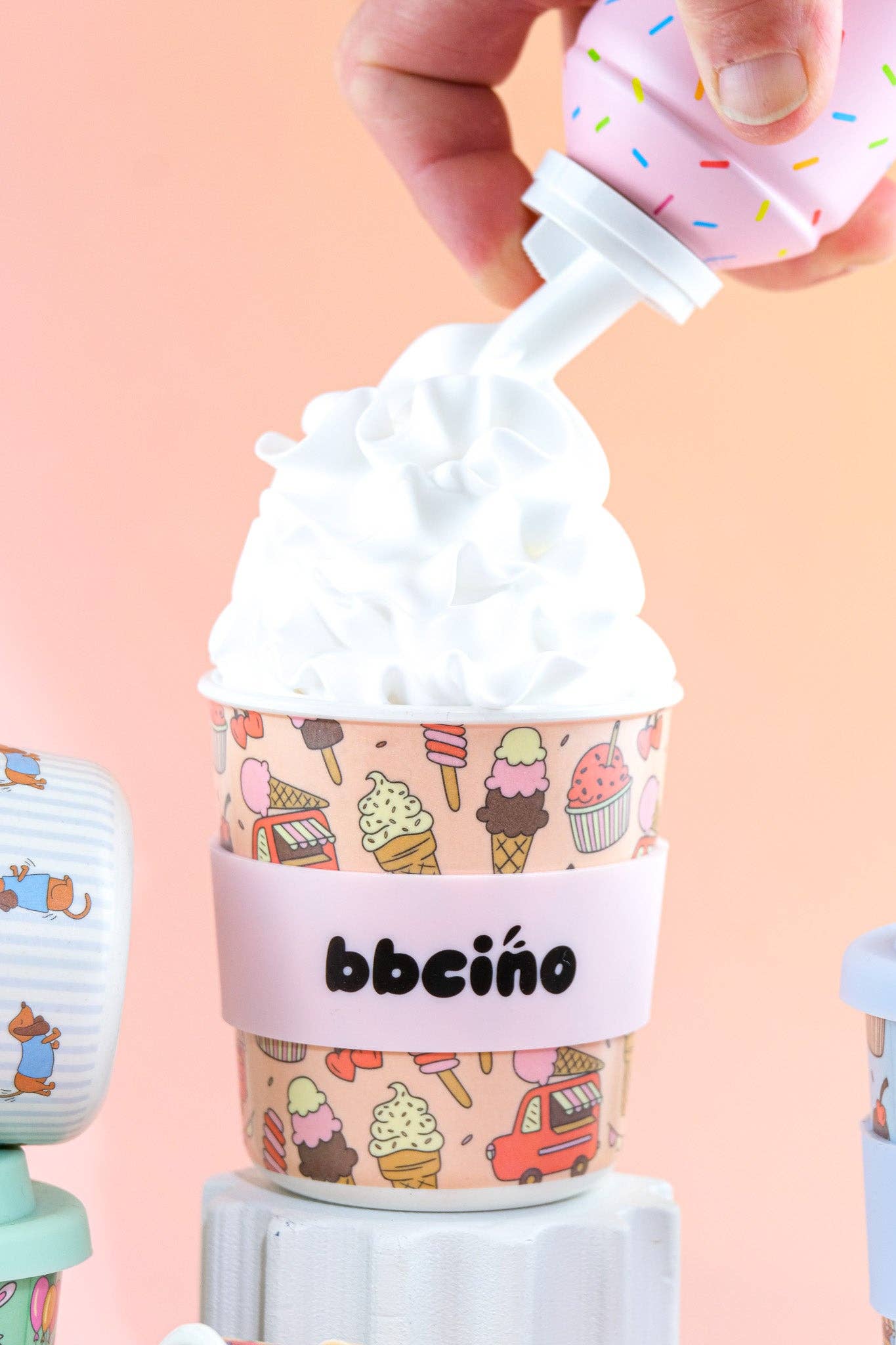Scoops in Pink