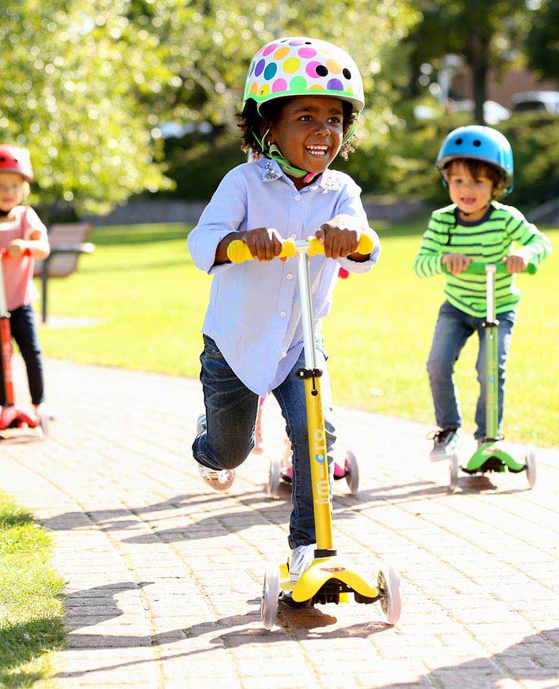 Mini Micro Deluxe - 3 Wheel Scooter