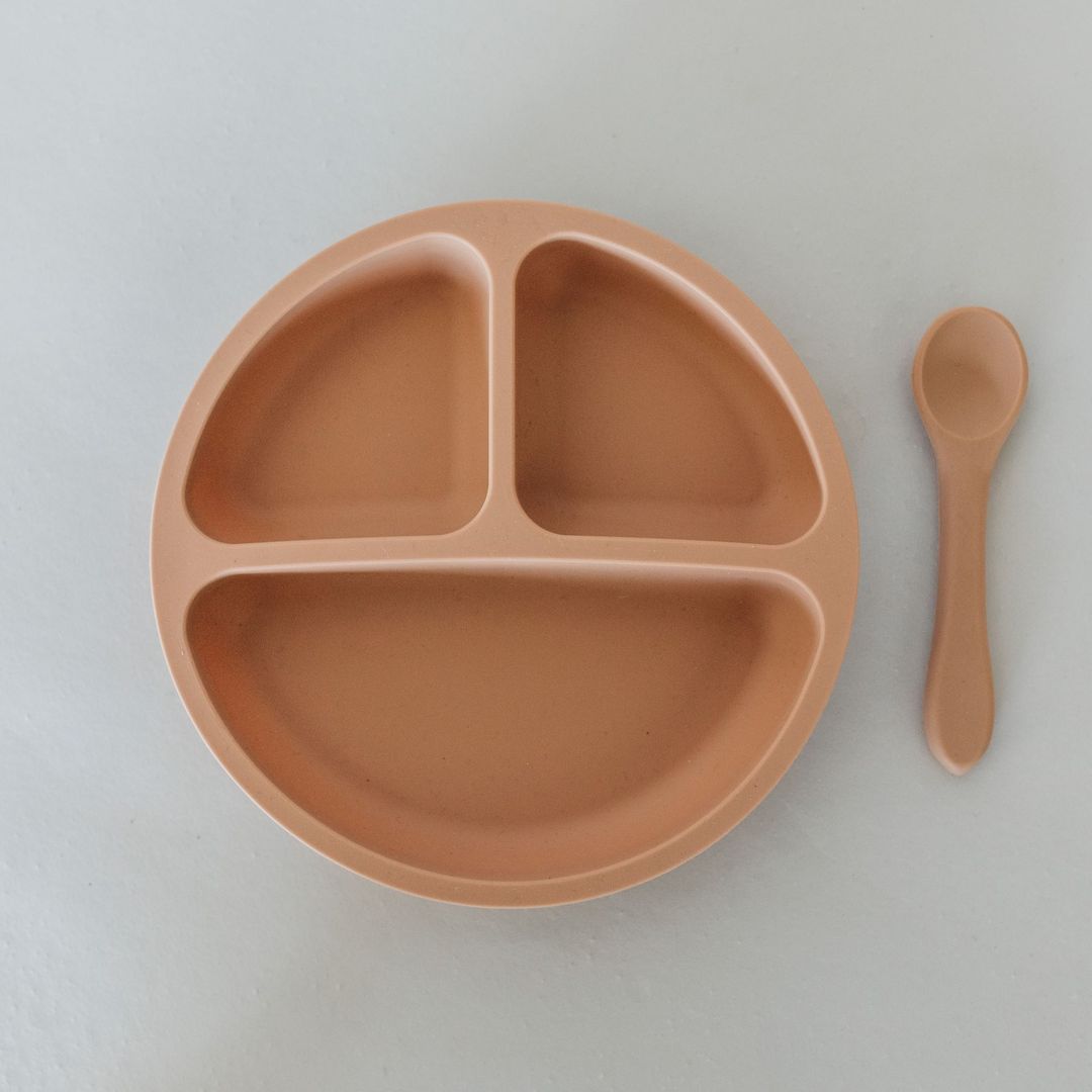 Suction Divided Plate & Spoon