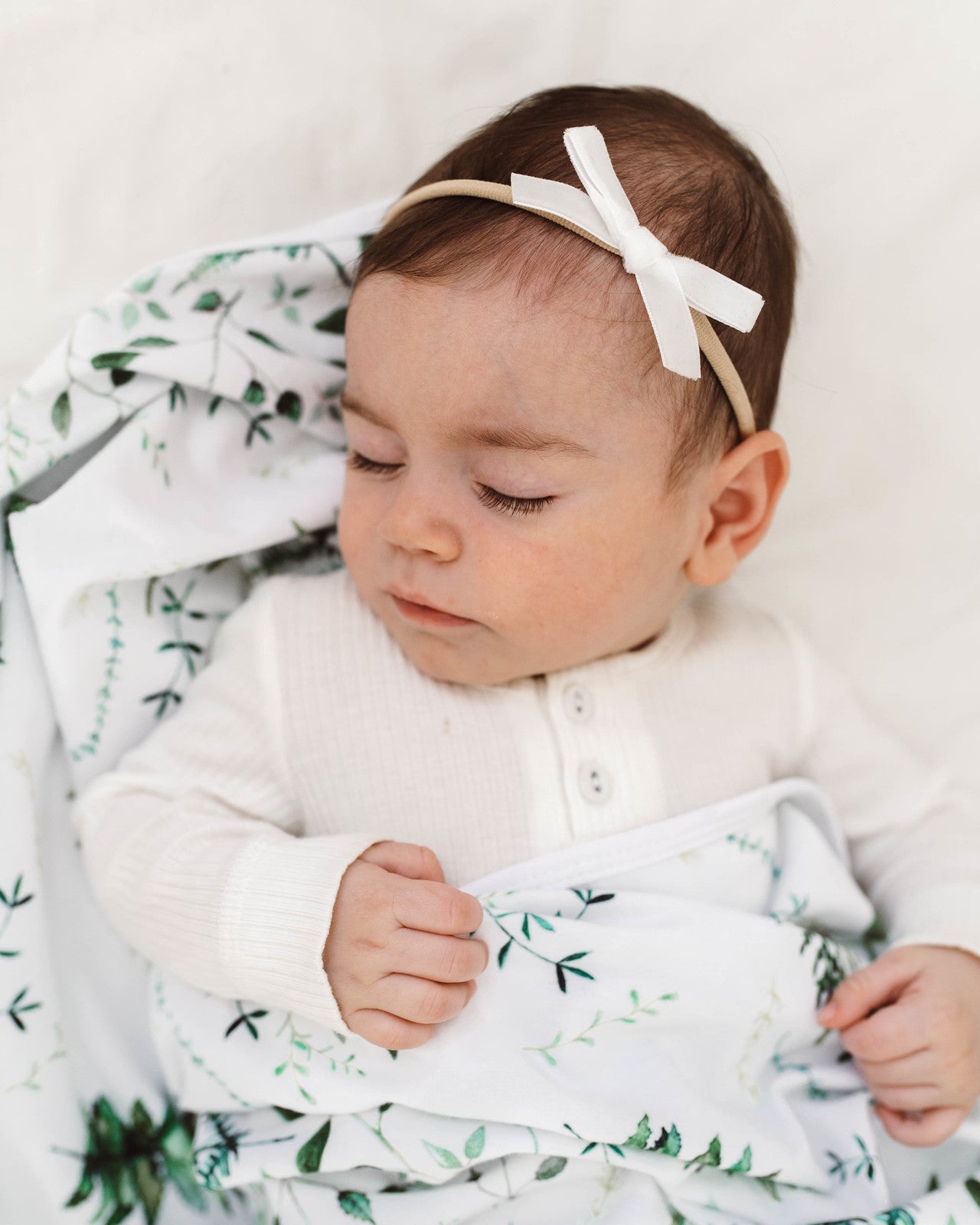 Velvet Bow - White