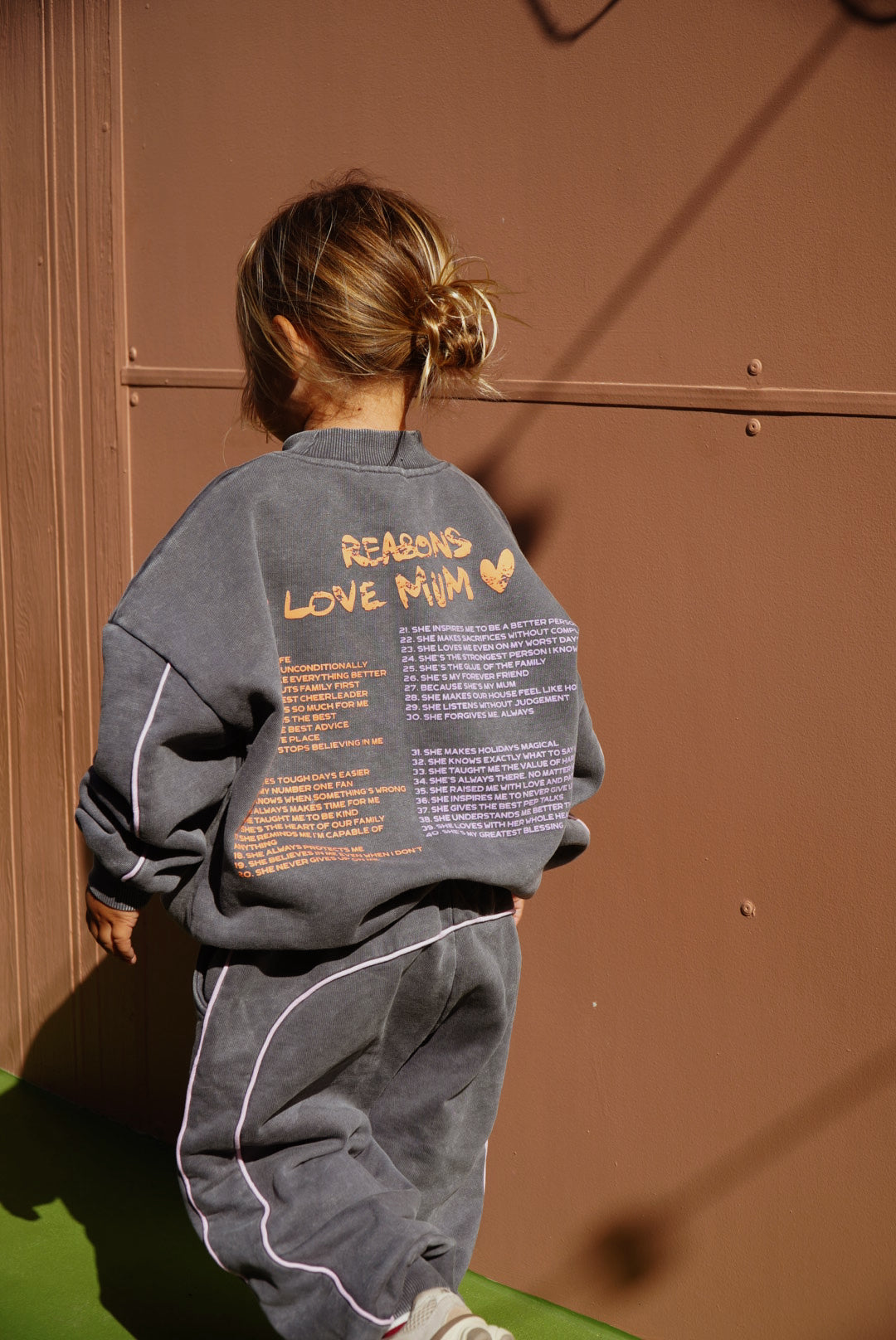 Love Mum Sweatshirt