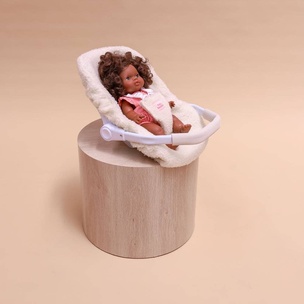 Tiny Harlow Doll's Car Seat Capsule - Sherpa