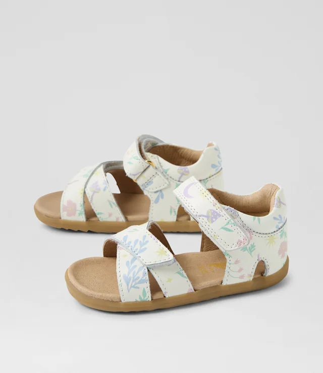 Flora - White Floral