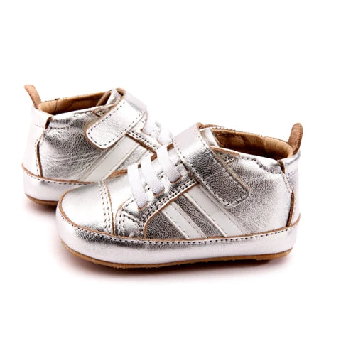 High Roller Shoe - Silver/Snow