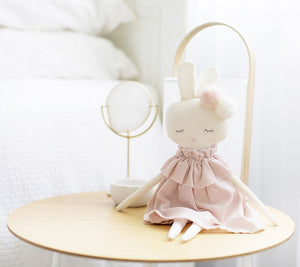 Isabelle Bunny Pink Linen